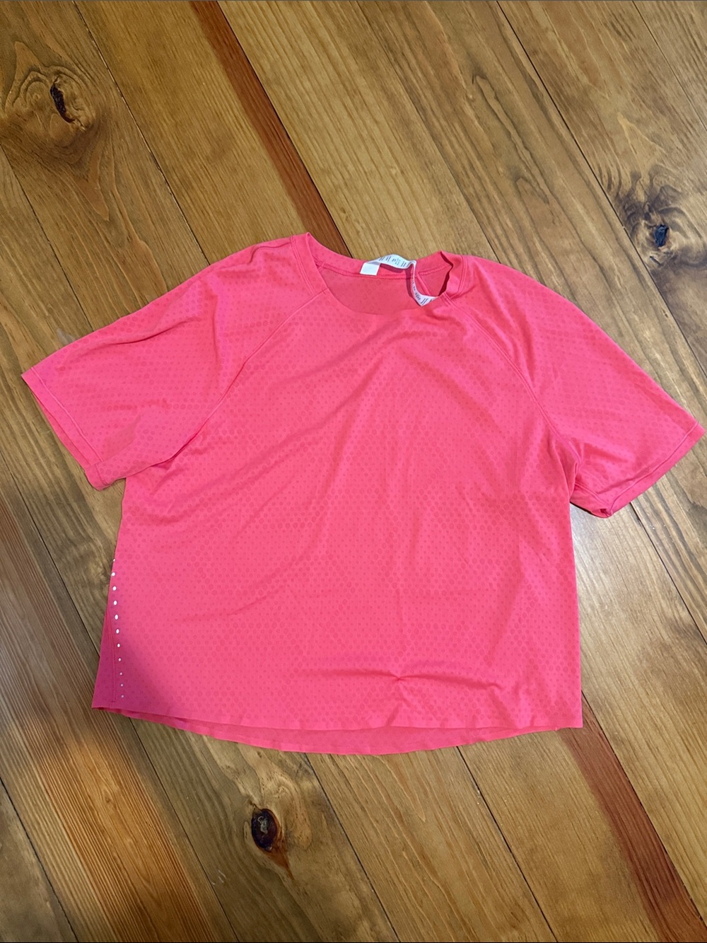 Lululemon Sz 4 Women’s Short Sleeve Pink Active Cropped Tee